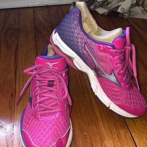 mizuno wave renegade 4